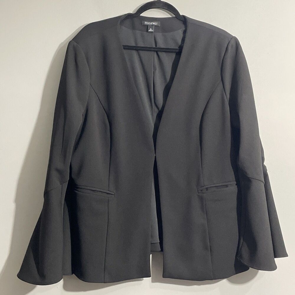 Roz & Ali Black Bell Sleeve Blazer Women’s Size XL Open Front Career Jacket